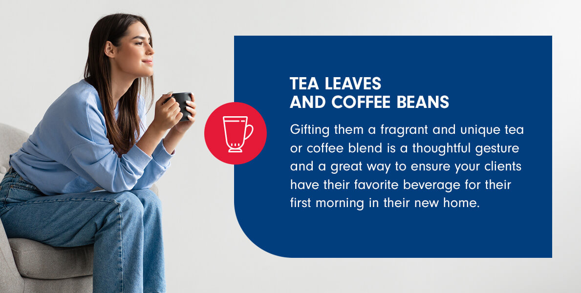 Tea-leaves-and-coffee-beans